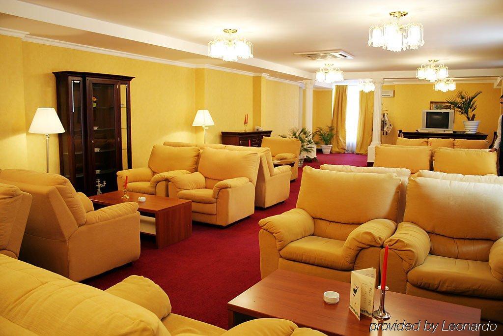 Monte-Nelly Hotel ブカレスト エクステリア 写真
