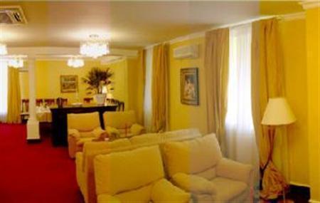 Monte-Nelly Hotel ブカレスト エクステリア 写真