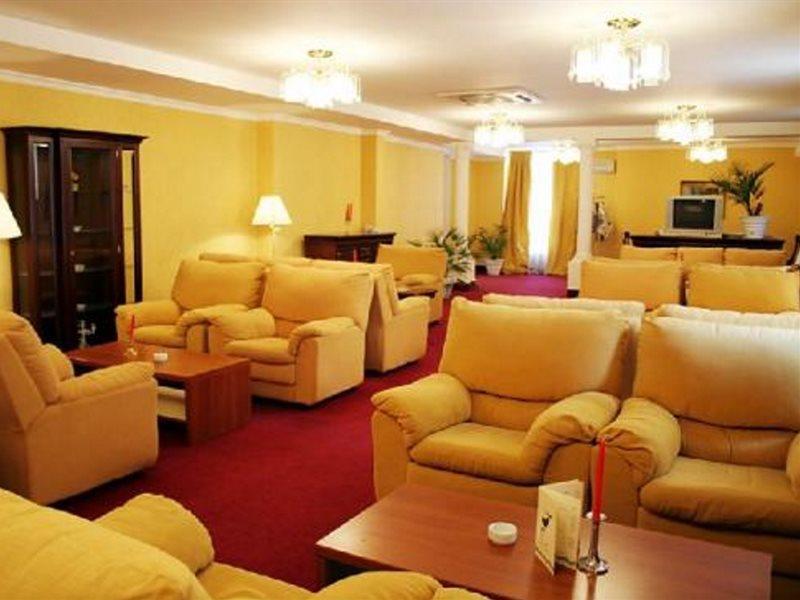 Monte-Nelly Hotel ブカレスト エクステリア 写真
